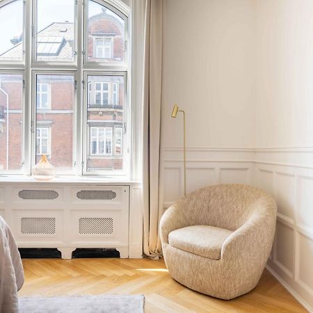 Lovely 3Br Manor Apartment 5 Min From Tivoli Gardens Kopenhagen Buitenkant foto