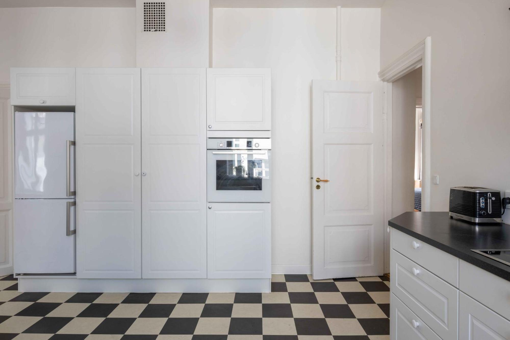Lovely 3Br Manor Apartment 5 Min From Tivoli Gardens Kopenhagen Buitenkant foto