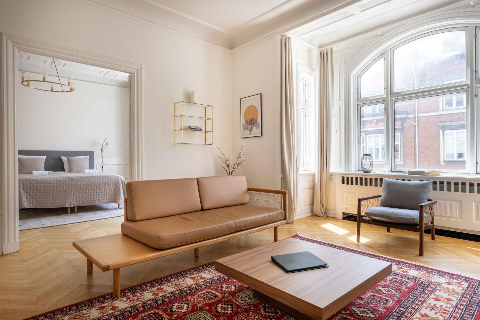 Lovely 3Br Manor Apartment 5 Min From Tivoli Gardens Kopenhagen Buitenkant foto