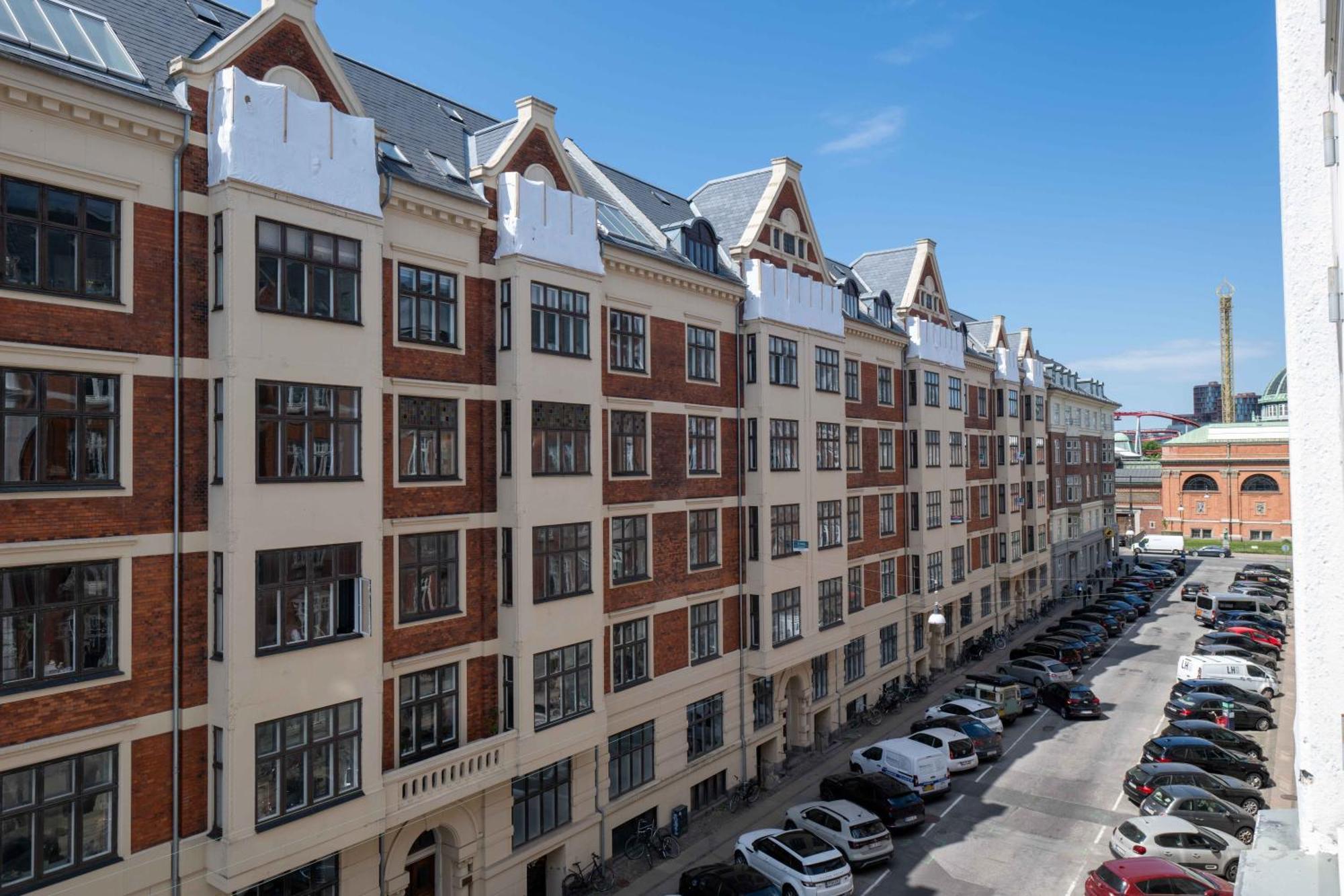 Lovely 3Br Manor Apartment 5 Min From Tivoli Gardens Kopenhagen Buitenkant foto