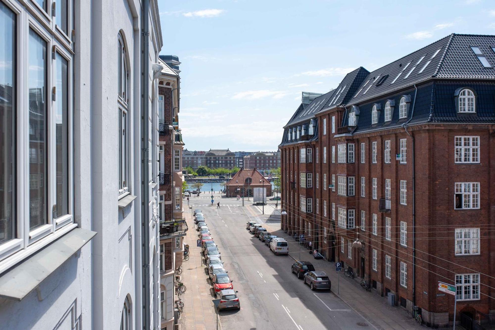 Lovely 3Br Manor Apartment 5 Min From Tivoli Gardens Kopenhagen Buitenkant foto